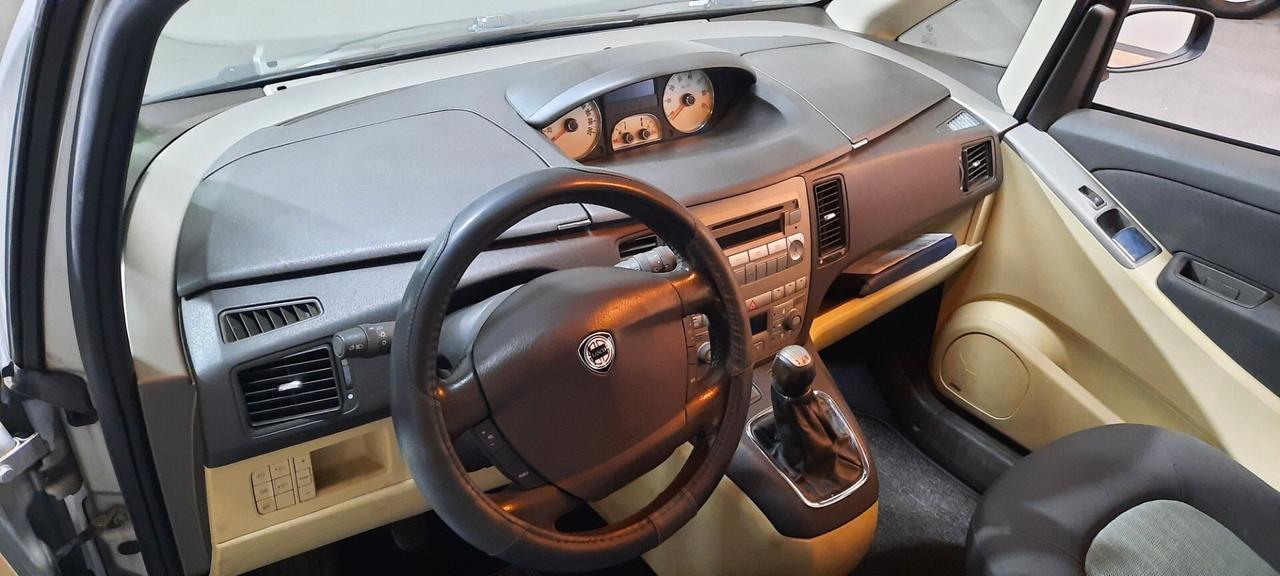 Lancia MUSA 1.9 Multijet Platino