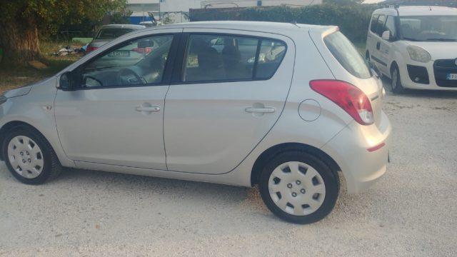 HYUNDAI i20 1.1 CRDi 5p. Sound Edition PER NEOPATENTATI