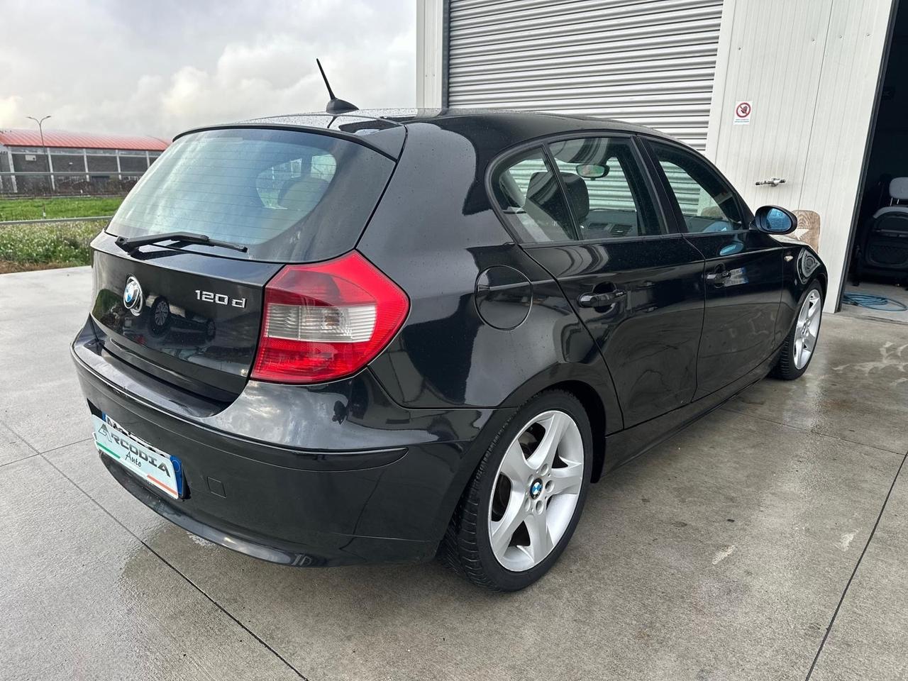 Bmw 120 120d cat 5 porte Attiva