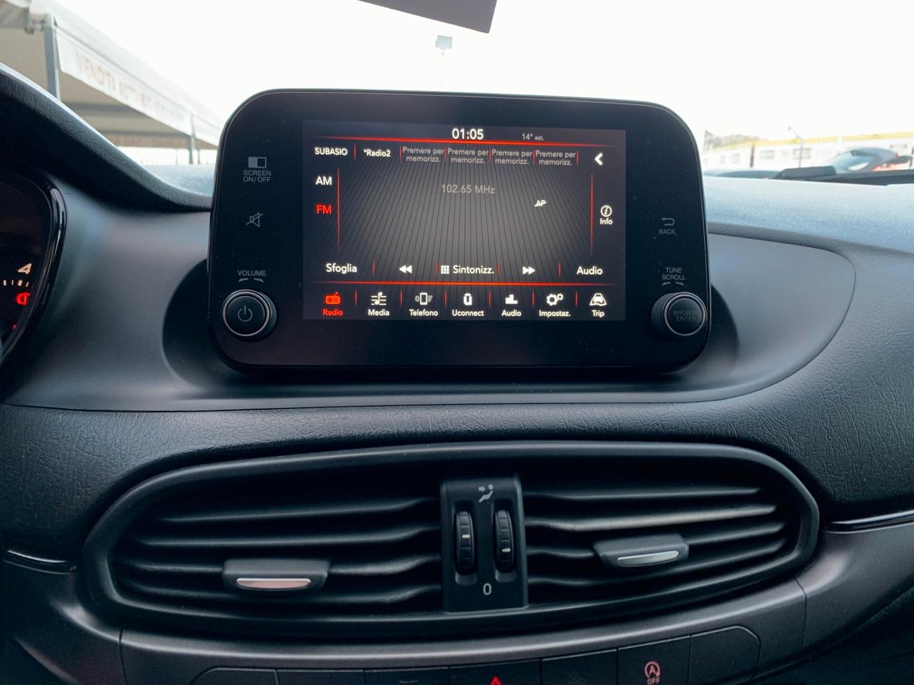 Fiat Tipo 1.4 T-Jet 120CV 5 porte S-Design