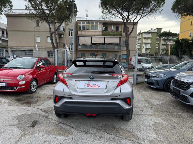 TOYOTA C-HR 1.8 Hybrid E-CVT Lounge