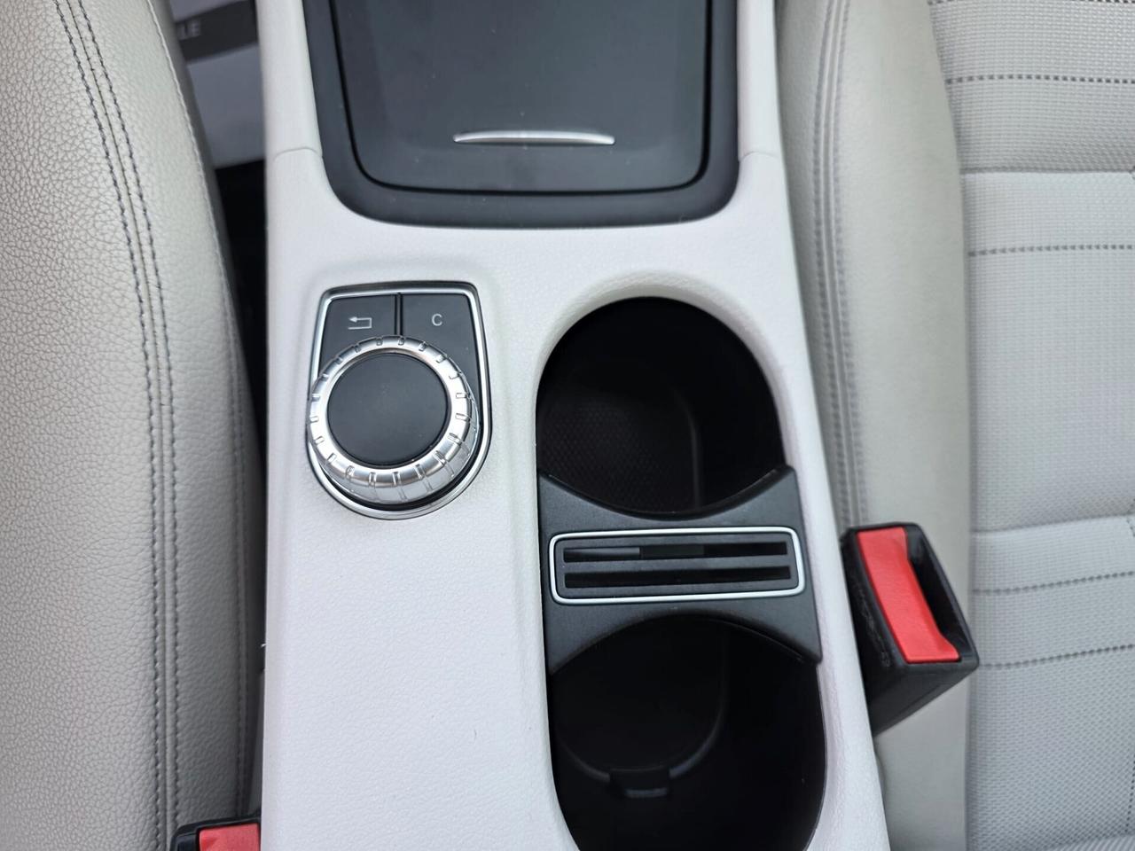 Mercedes-benz GLA 200 CDI Automatic Premium#PELLE#CLIMA#CAM