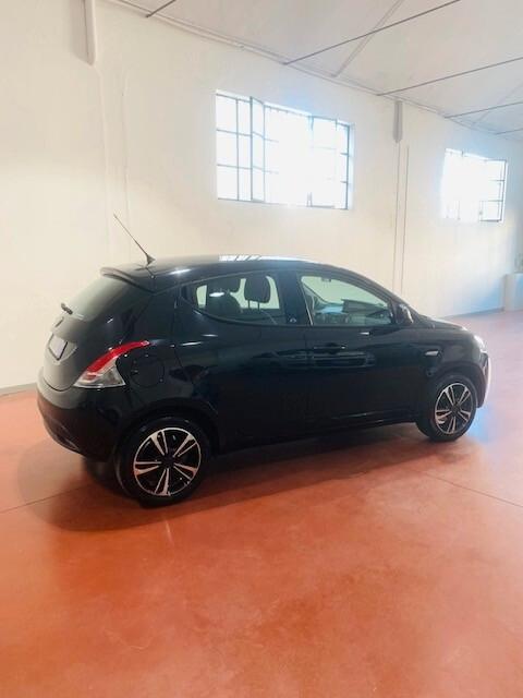 Lancia Ypsilon 1.2 69 CV 5 porte Gold-UNICO PROPRIETARIO-ECCELLENTE