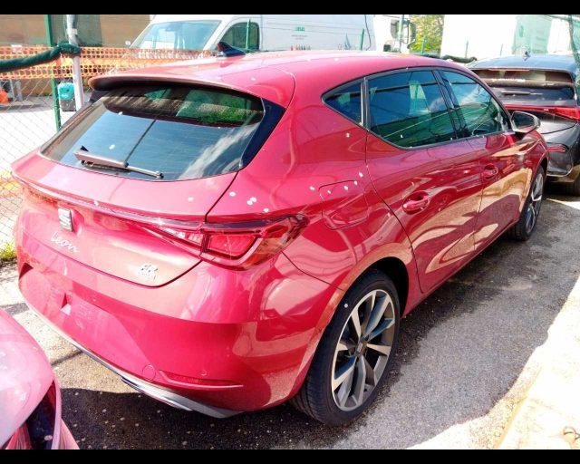 SEAT Leon NUOVA 1,4eHYBFR 5P150 ML7A6 MY 24