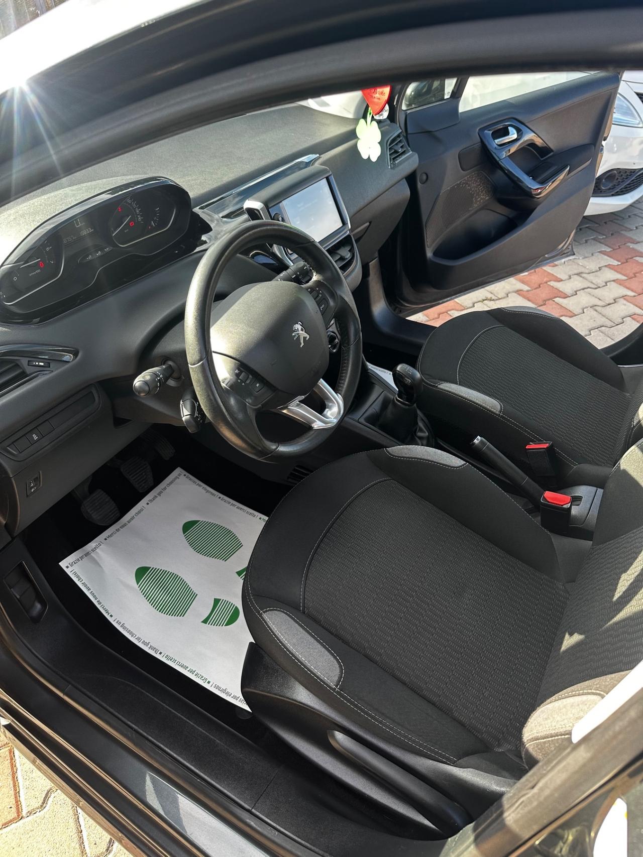 Peugeot 208 PureTech 82 5 porte Access