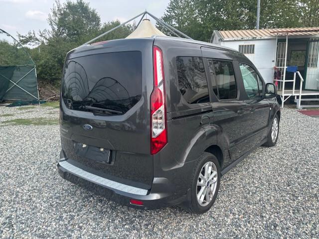 Ford Tourneo Connect 1.5 TDCi 120 CV Titanium