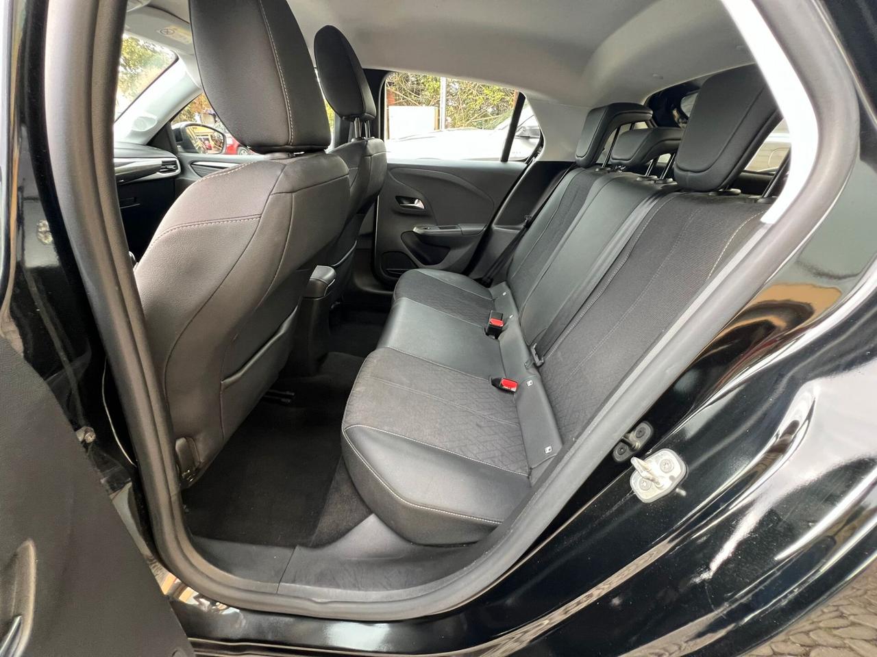 Opel Corsa 1.2 Elegance