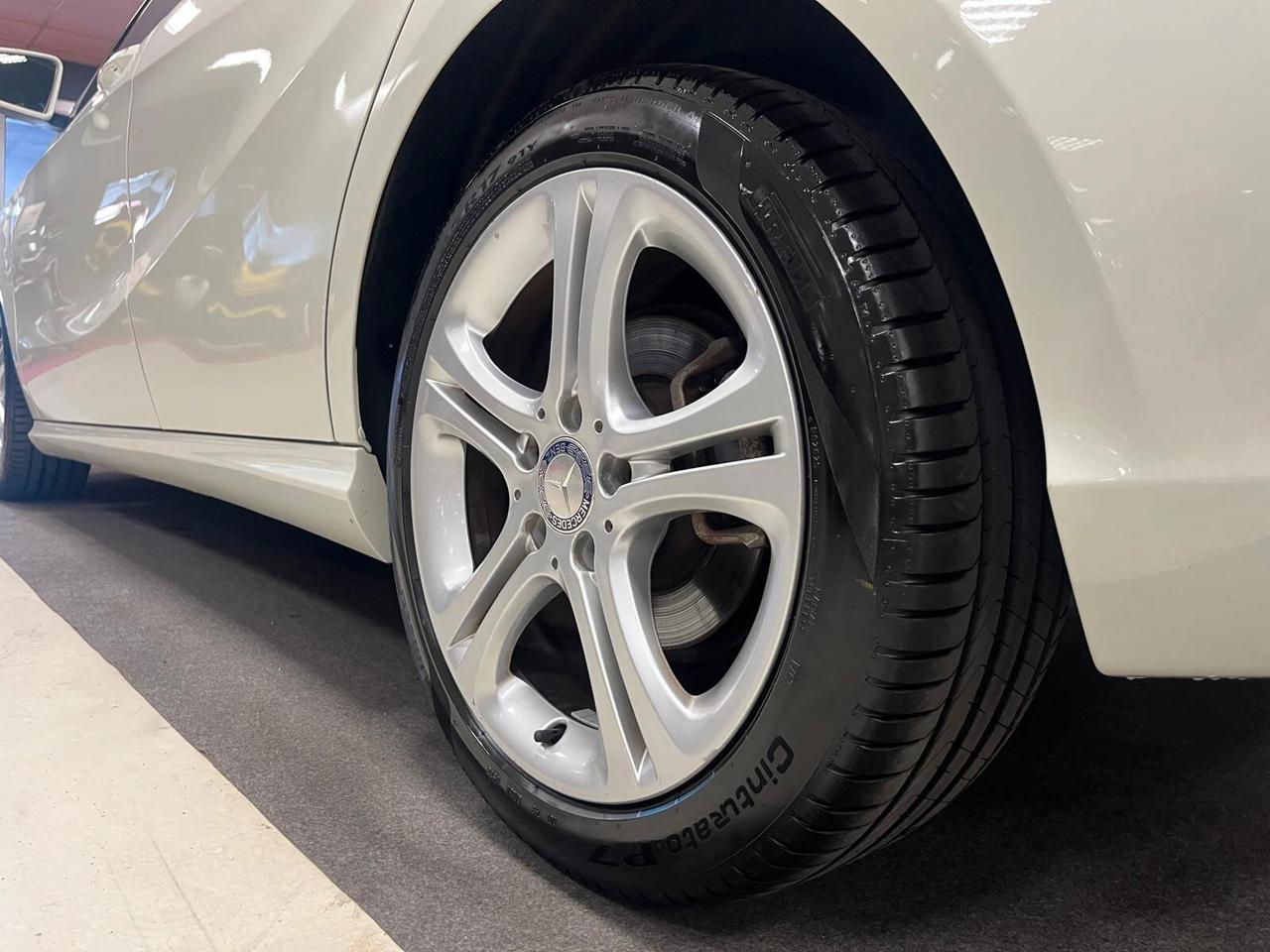 Mercedes-benz A 180 CDI BlueEFFICIENCY Sport