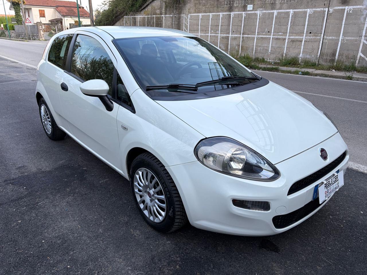 Fiat Punto 1.3 MJT II 75CV 3 porte pop