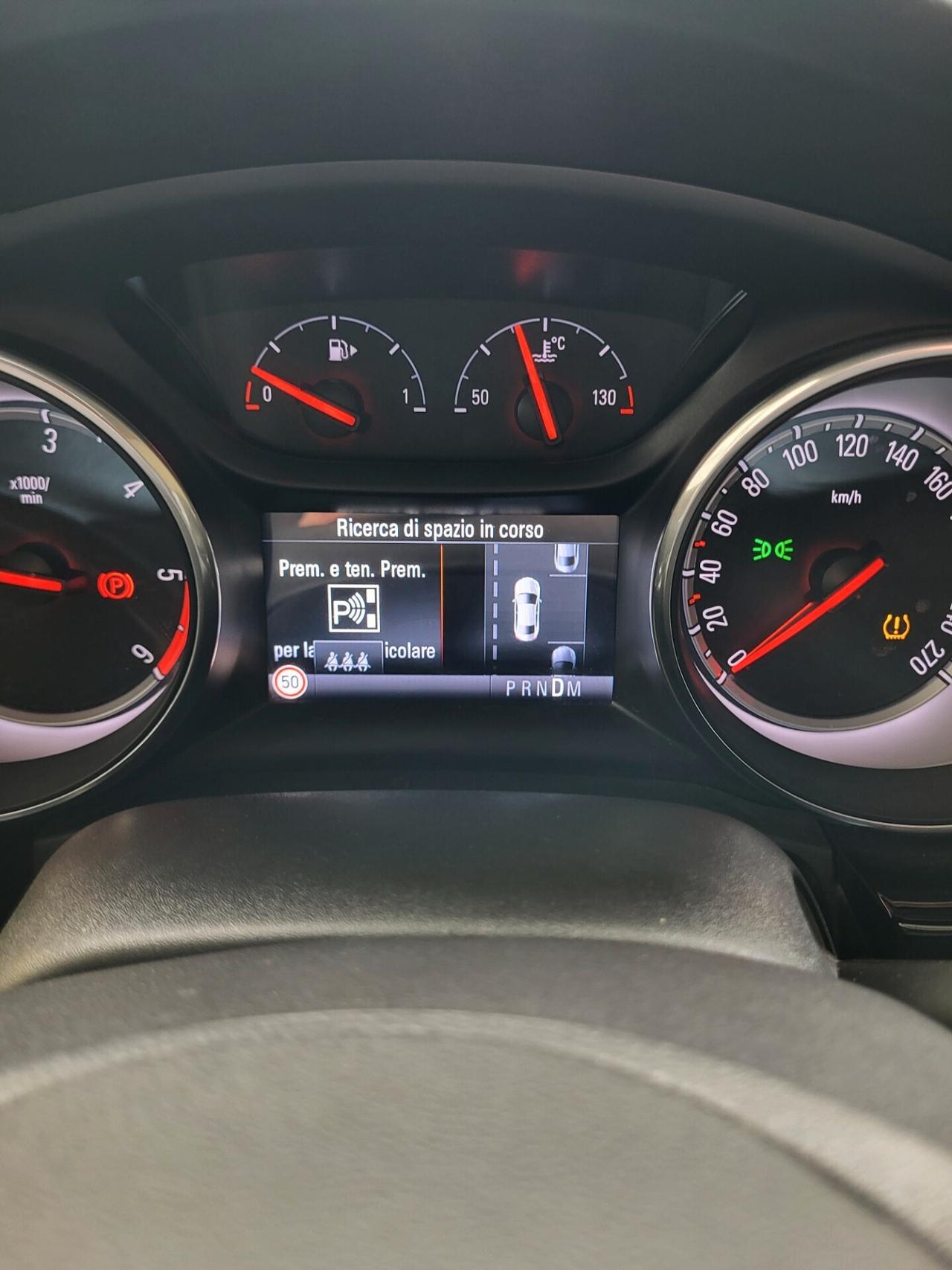 Opel Astra 1.6 CDTi 136CV Sports Tourer AUTOMATICA