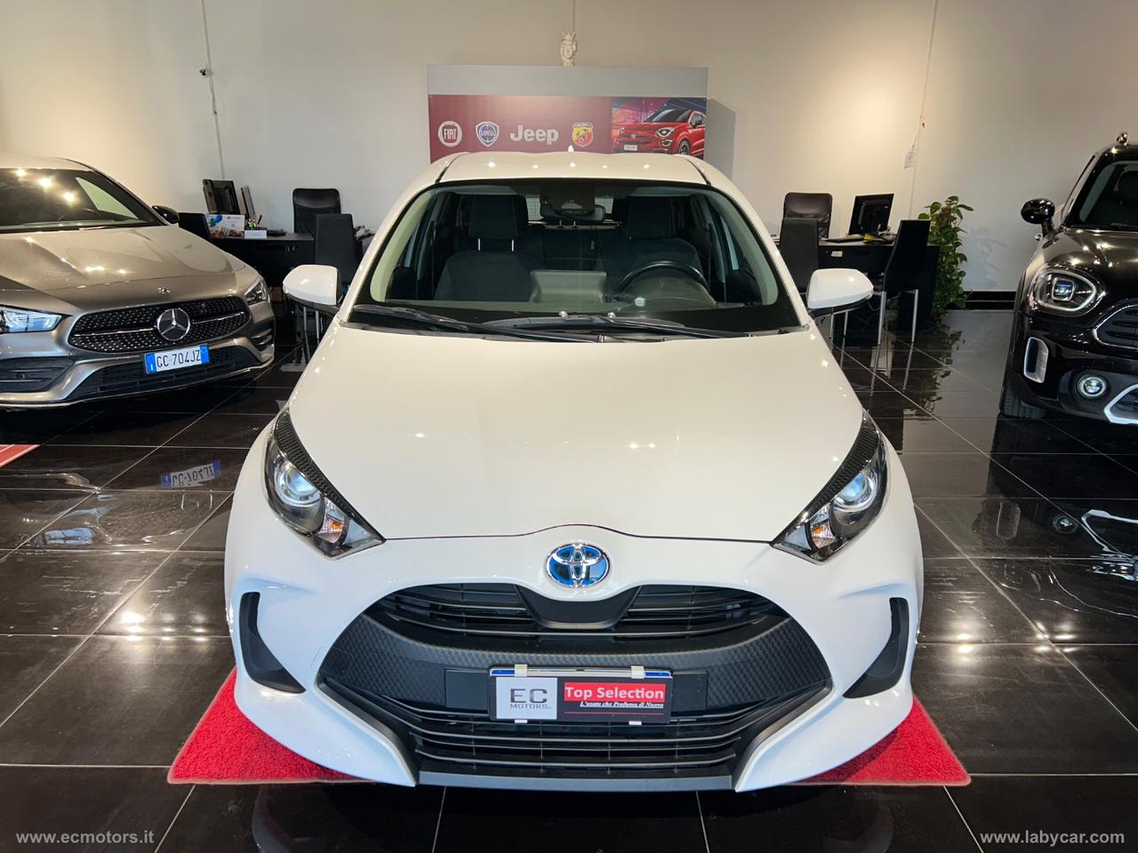 TOYOTA Yaris 1.5 Hybrid 5p. Business