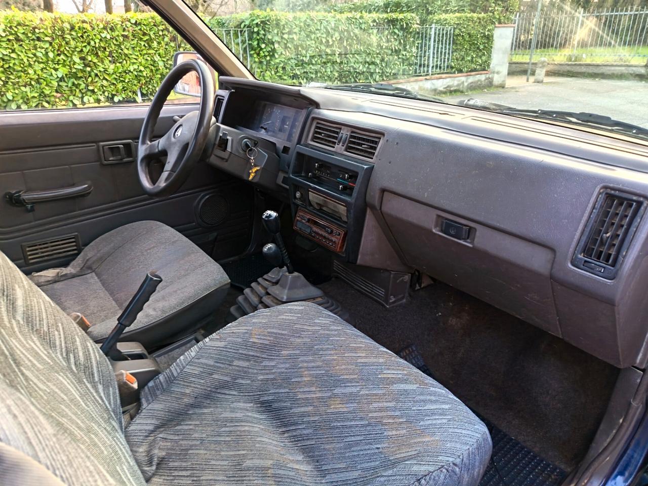 Nissan King Cab Pick-up