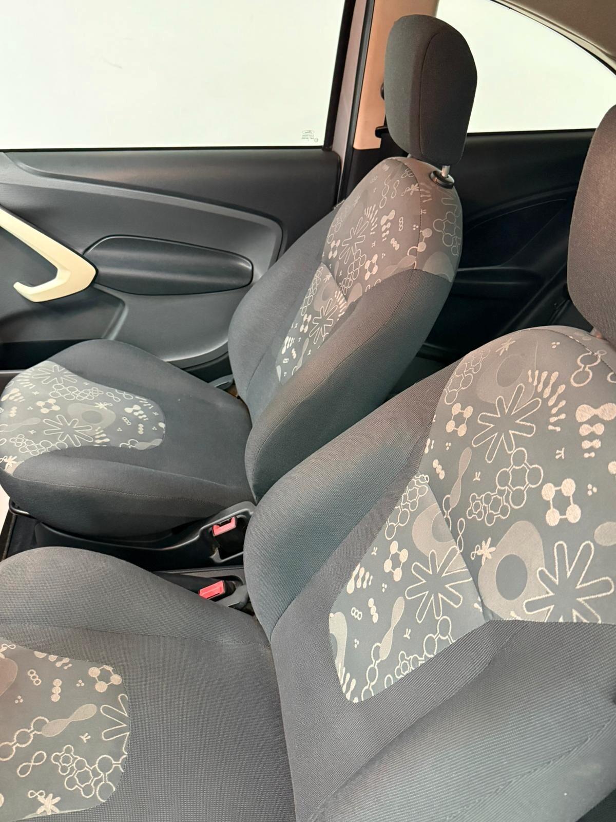 Ford Ka Ka+ 1.2 8V 69CV Titanium