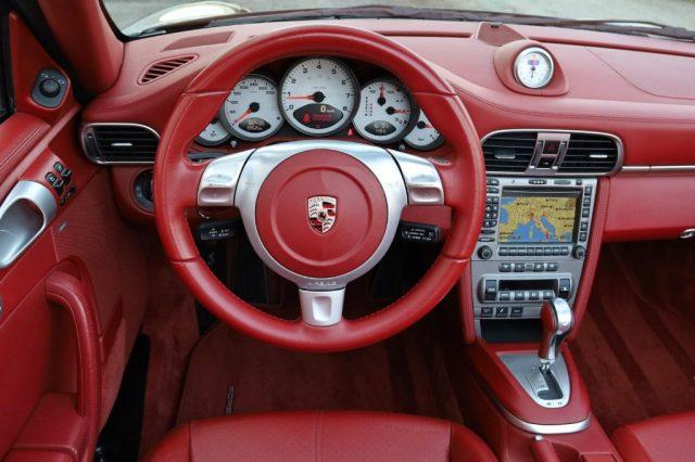 PORSCHE 911 Carrera 4S Cabriolet