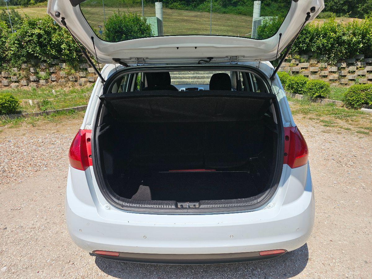 KIA VENGA 1.4 GPL 2013 184.000KM GARANZIA 12M