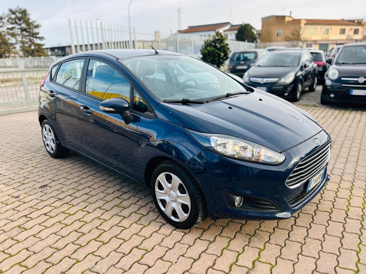 Ford Fiesta 1.5 TDCi 75CV 5 porte Titanium