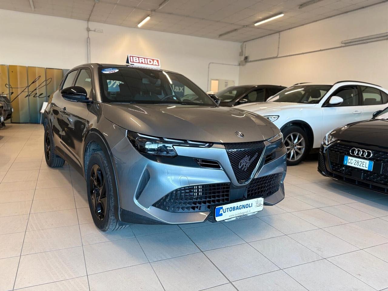 Alfa Romeo Junior Hybrid 145 eDCT6 SPOTICAR