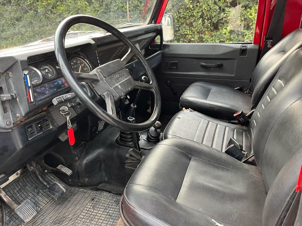 Land Rover Defender 90 diesel Hard-top