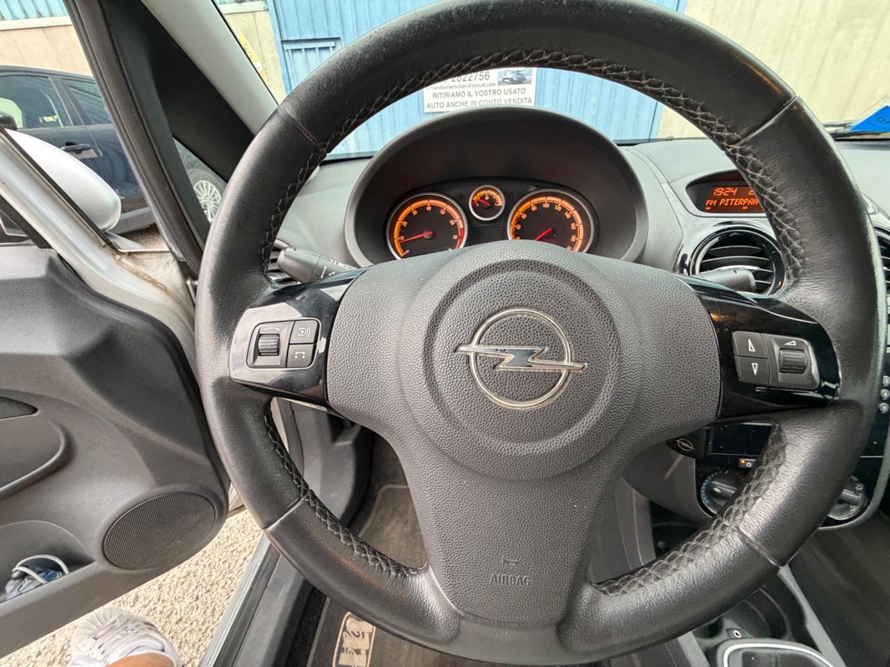 Opel Corsa 1.2 80CV 5 porte GPL-TECH Club