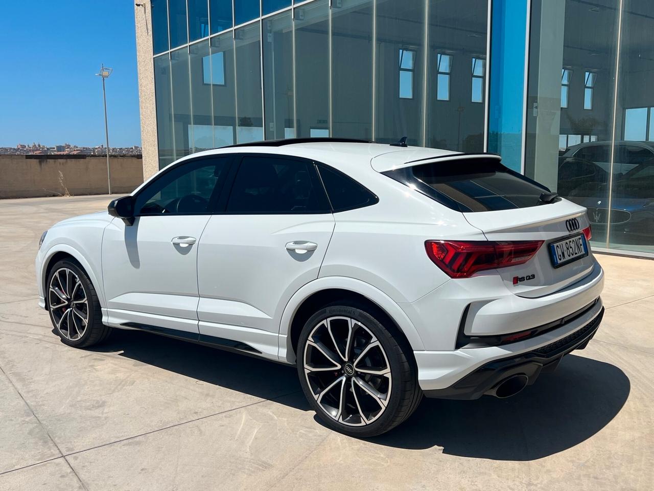 Audi RSQ3 SPB quattro S tronic UNICO PROPRIETARIO - ANTICIPO €18.900 NOLEGGIO NO SCORING