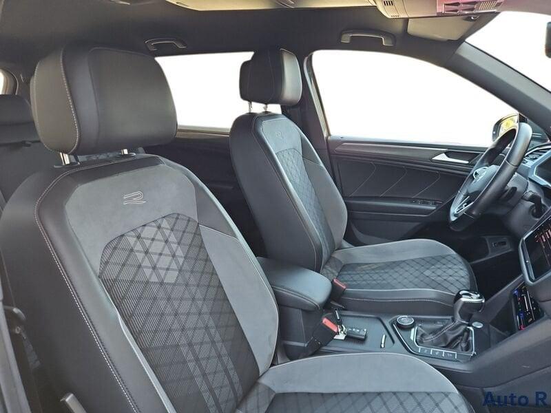 Volkswagen Tiguan Allspace 2.0 TDI SCR R-Line DSG 4MOTION