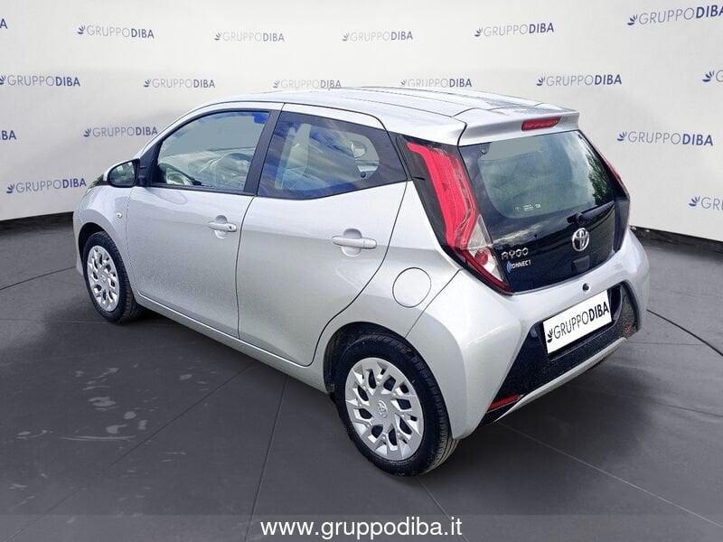 Toyota Aygo II 2018 5p 5p 1.0 x-play 72cv