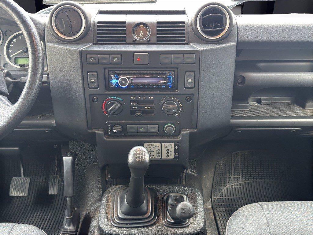 LAND ROVER Defender 90 2.2 td SW del 2015