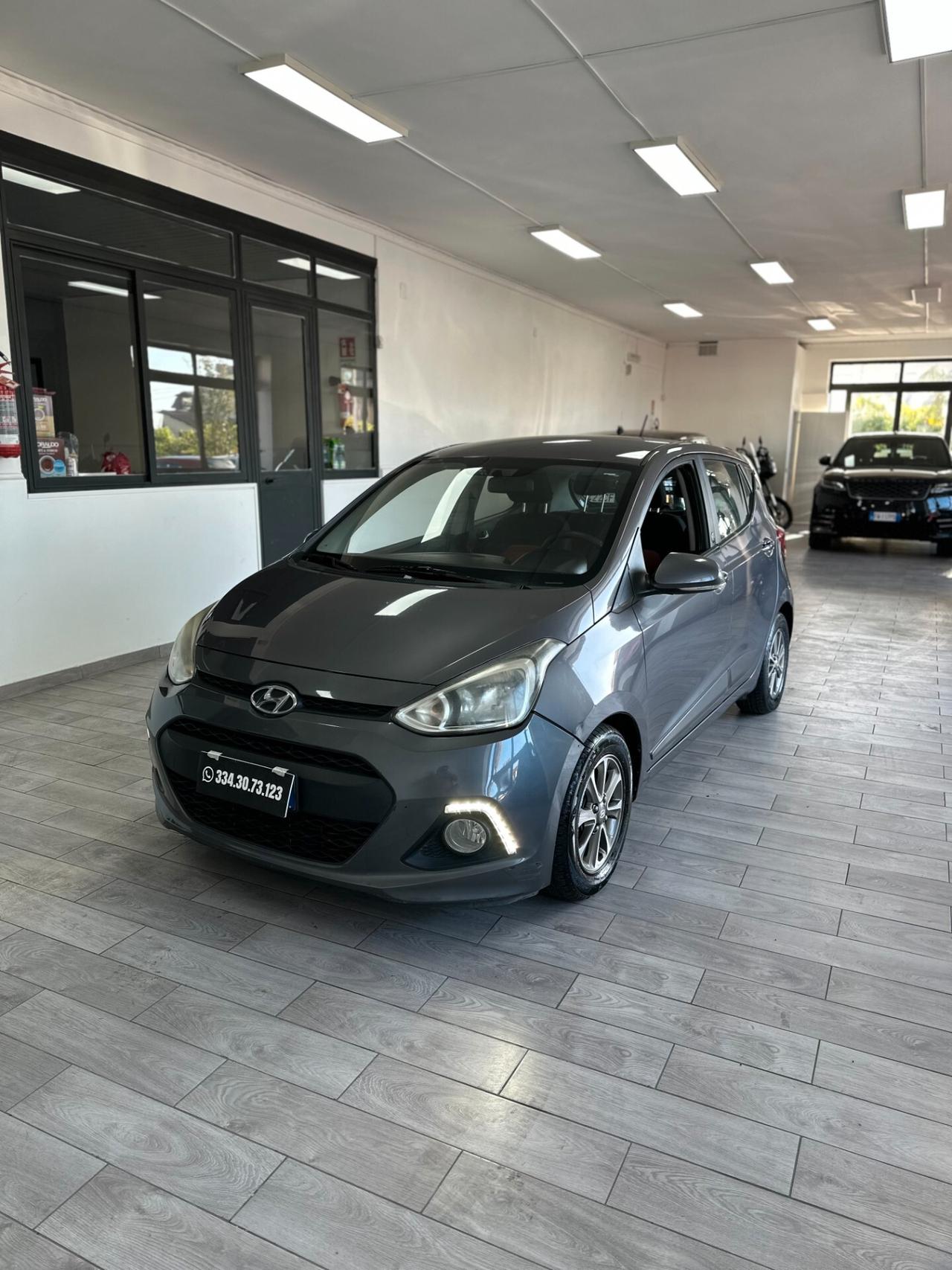 Hyundai i10 1.0 MPI Sound Edition A/T