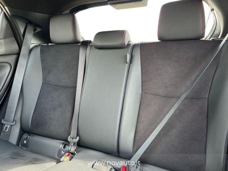 Toyota Yaris Hybrid 130 GR SPORT