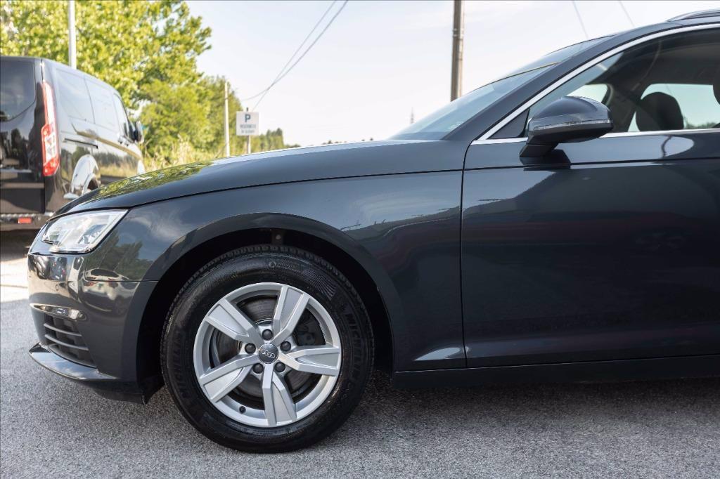 AUDI A4 Avant 2.0 tdi Business 122cv s-tronic del 2018