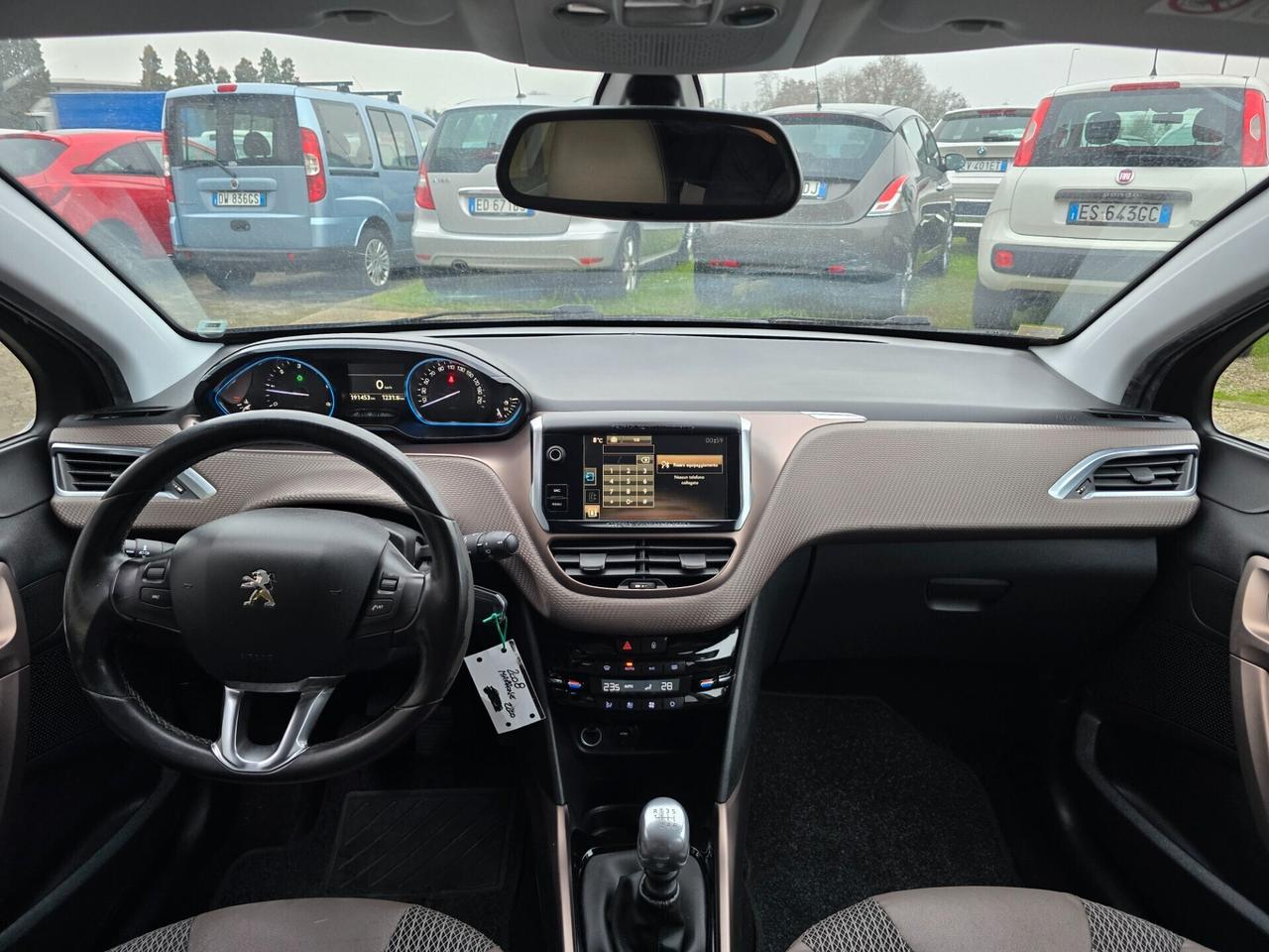 Peugeot 2008 BlueHDi 120 Allure