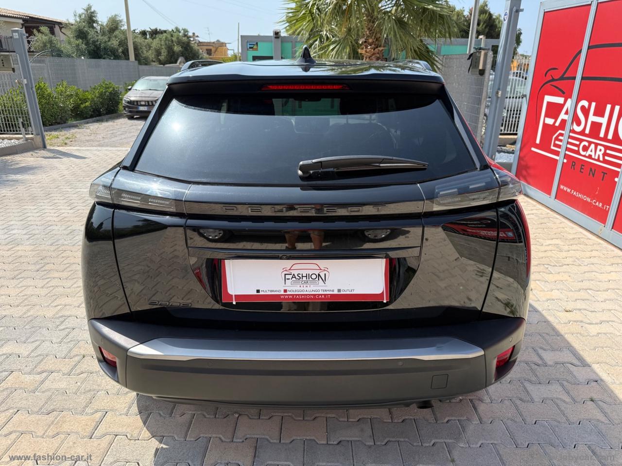 PEUGEOT 2008 PureTech 100 S&S Allure