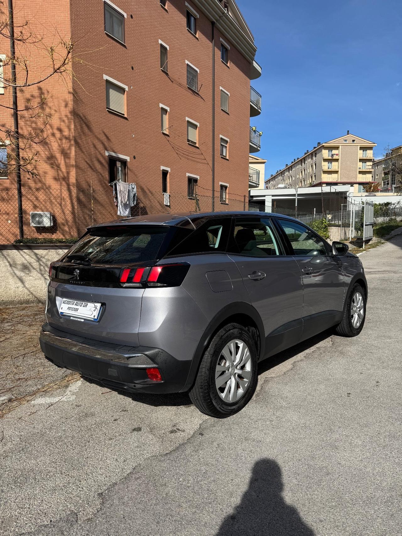 Peugeot 3008 BlueHDi 130 S&S Business