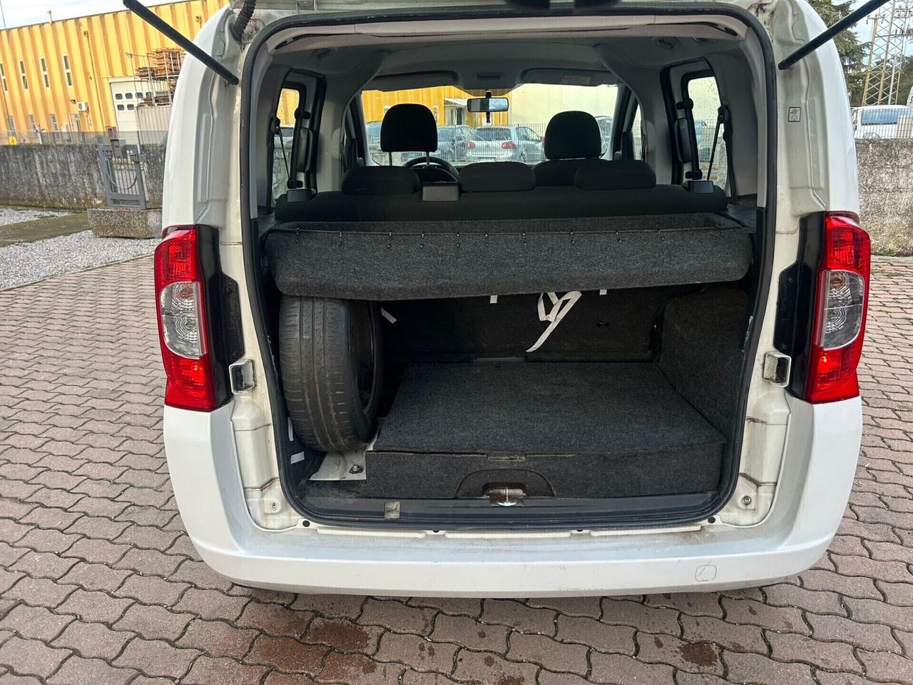Fiat Fiorino 1.4 8V Combi Semivetrato Natural Power SX