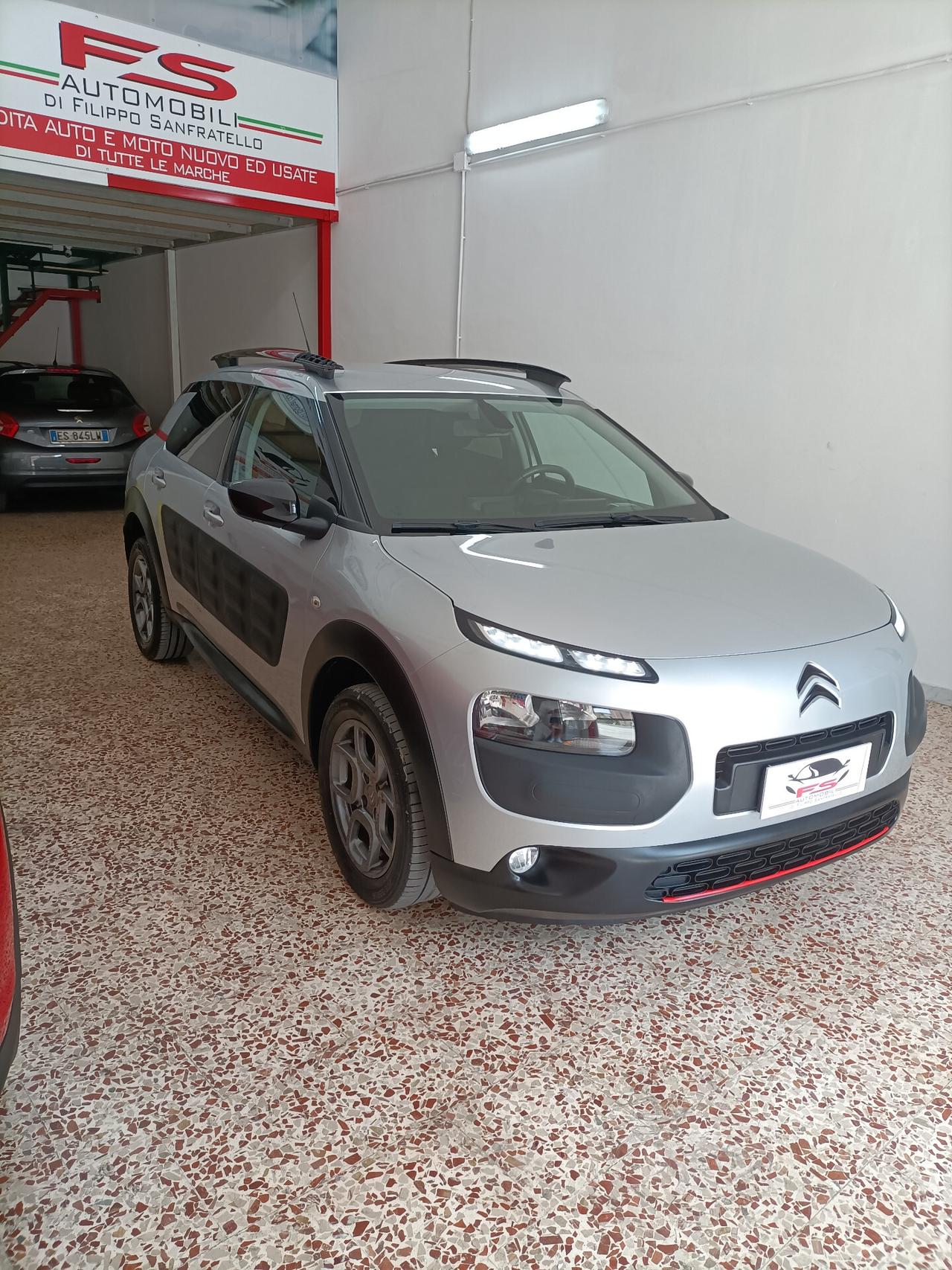 Citroen C4 Cactus BlueHDi 100 Shine