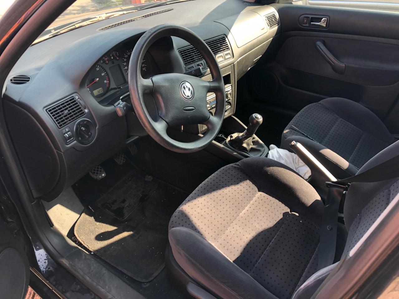 Volkswagen Golf 1.6 cat 5 porte Highline