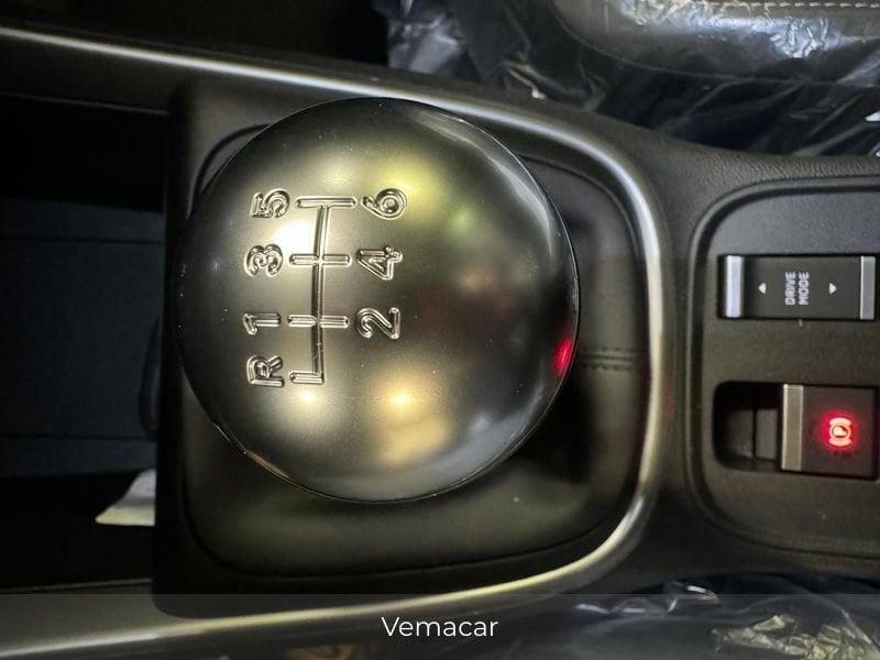 Jeep Avenger 1.2 Turbo Altitude TECH&SKY