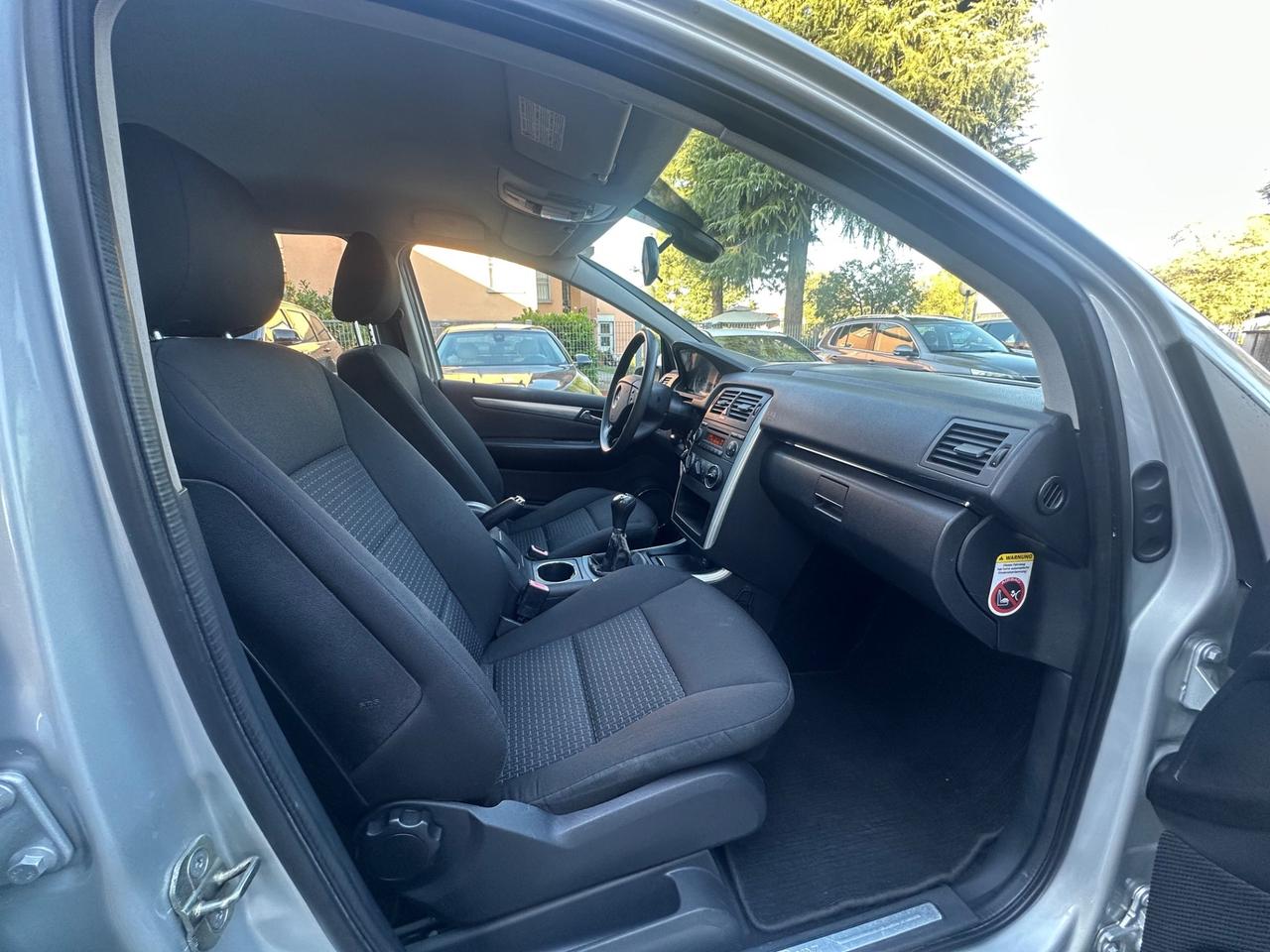 Mercedes-benz B 180 CDI