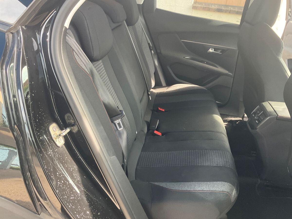 Peugeot 3008 cc1.6HDI 120CV MANUALE
