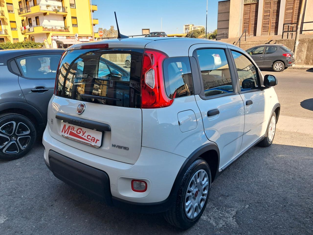 Fiat Panda 1.0 FireFly Hybrid 70 cv