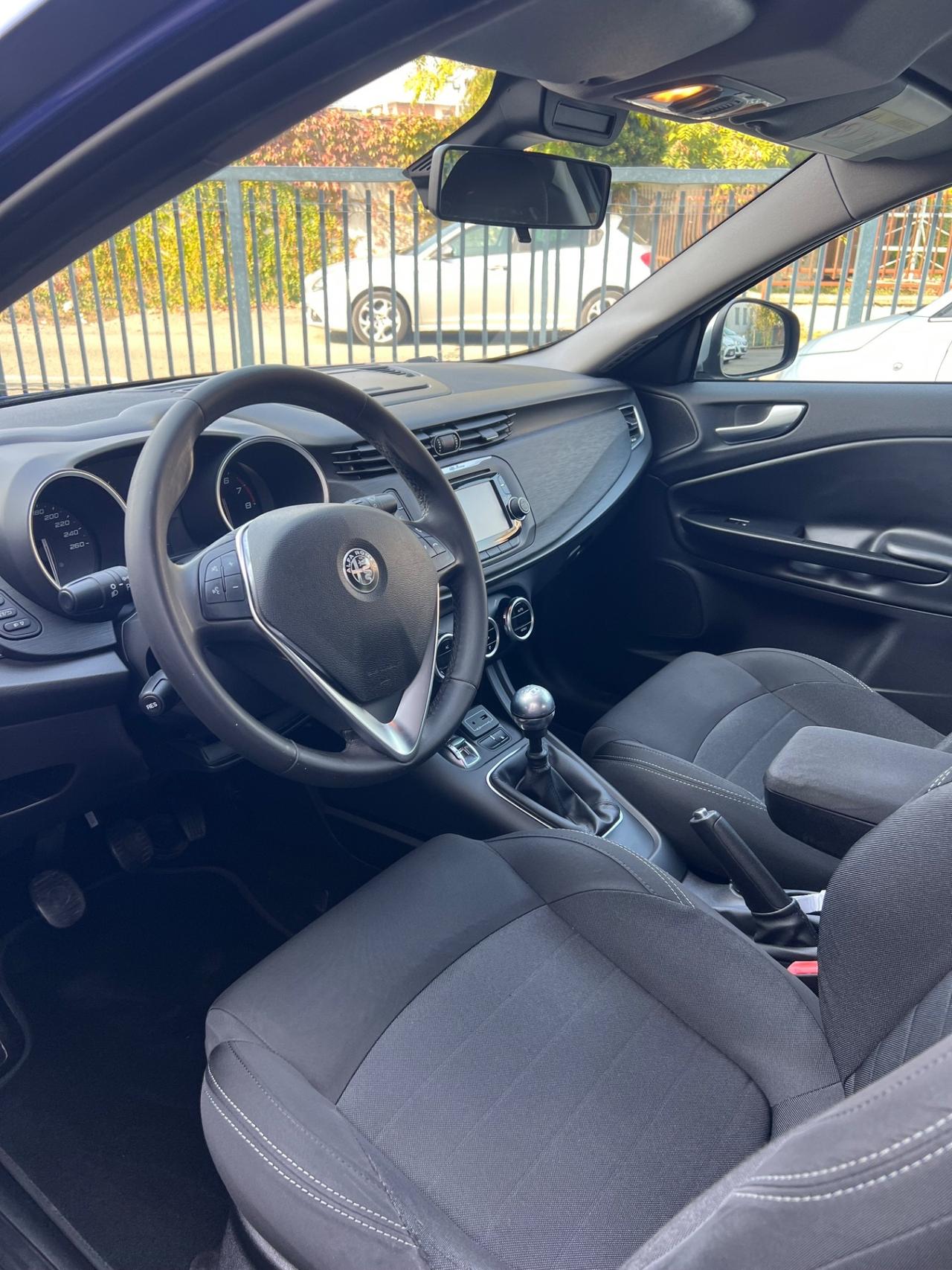 Alfa Romeo Giulietta 1.4 Turbo 120 CV GPL Super