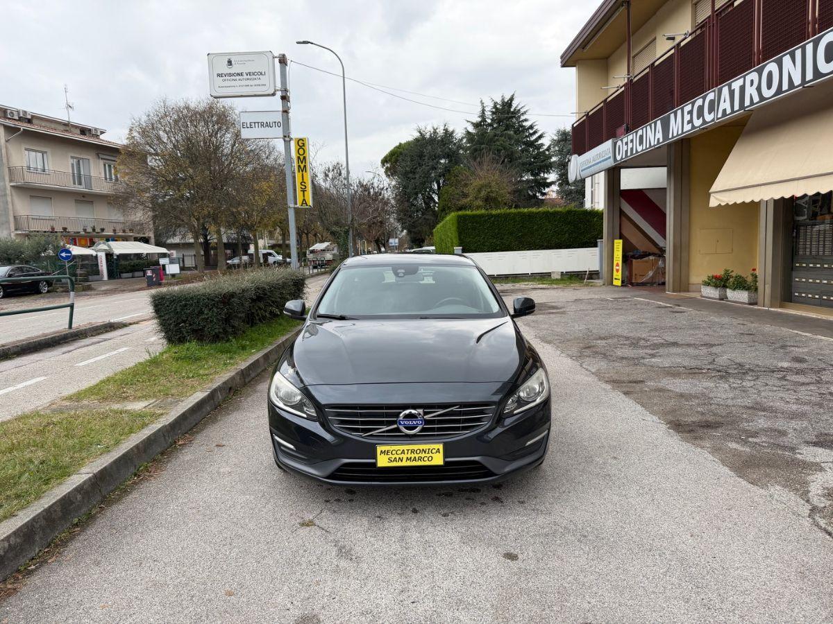 VOLVO - V60 - D2 Kinetic #TAG.CERTIFICATI
