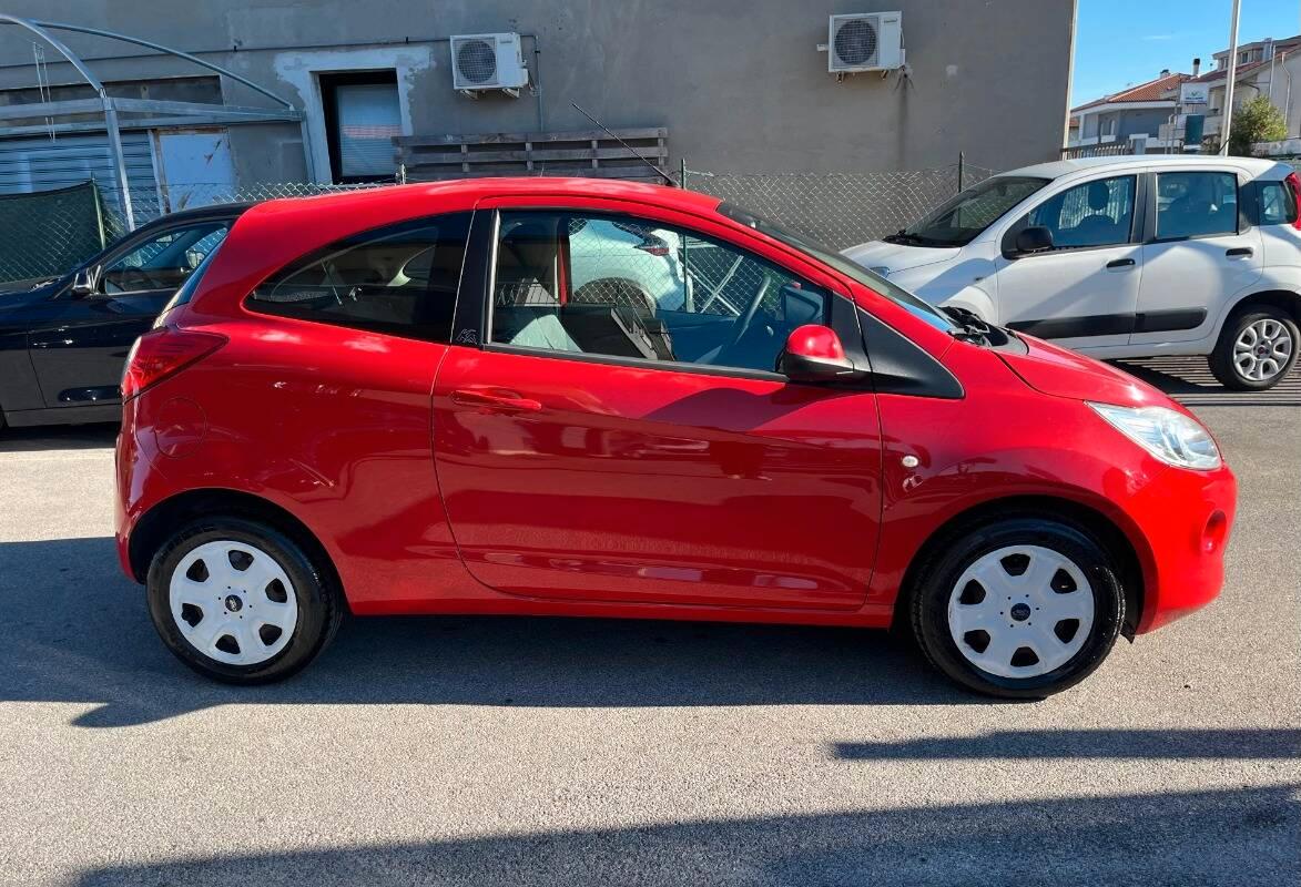Ford Ka 1.2 Titanium s esp,tcs 69cv E5