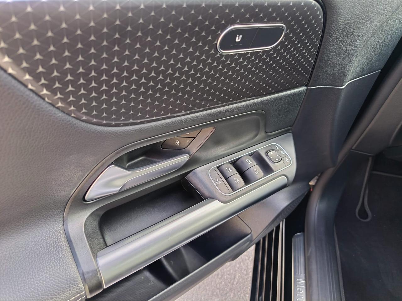 Mercedes-benz B 180 d Automatic AMG Line Premium Plus