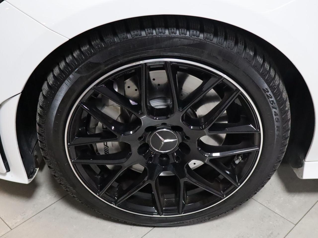 Mercedes-Benz CLA 35 AMG Sport CLA 35 AMG #9888