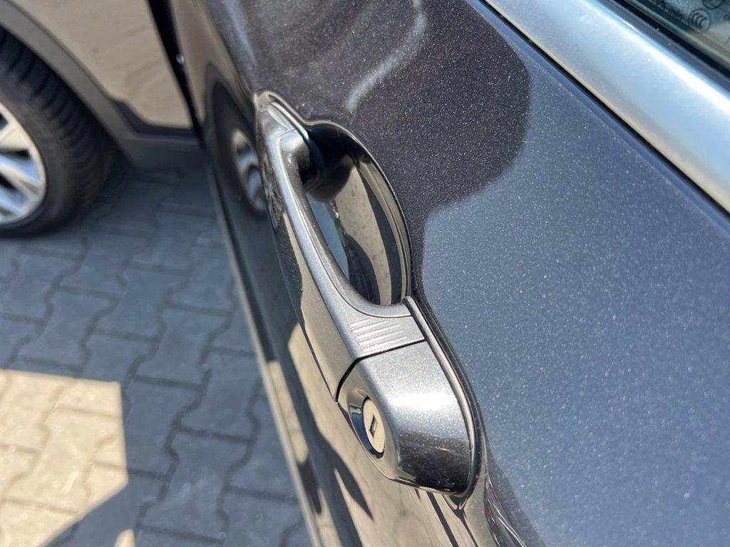 BMW 118d Sport 5p my18 del 2018