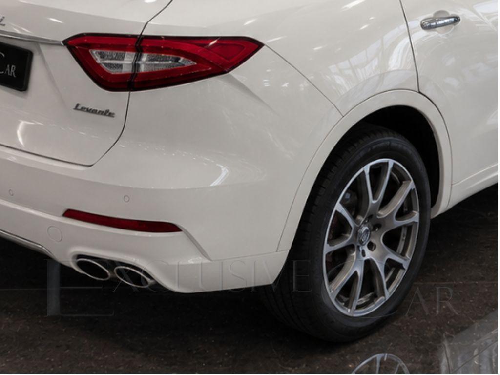 MASERATI - Levante - V6 Diesel 250 CV AWD
