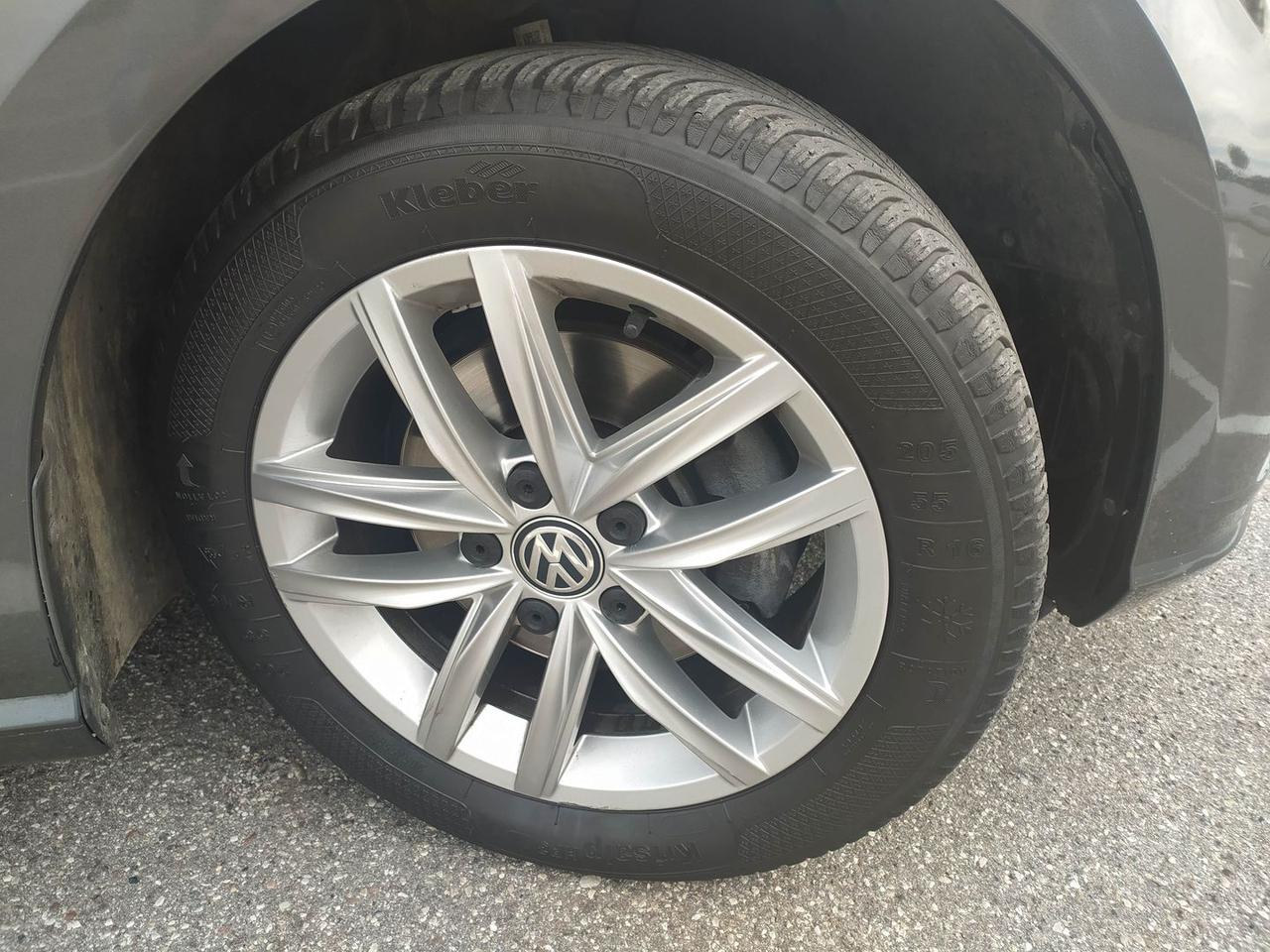 Volkswagen Golf Business 1.6 TDI BlueMotion #11156