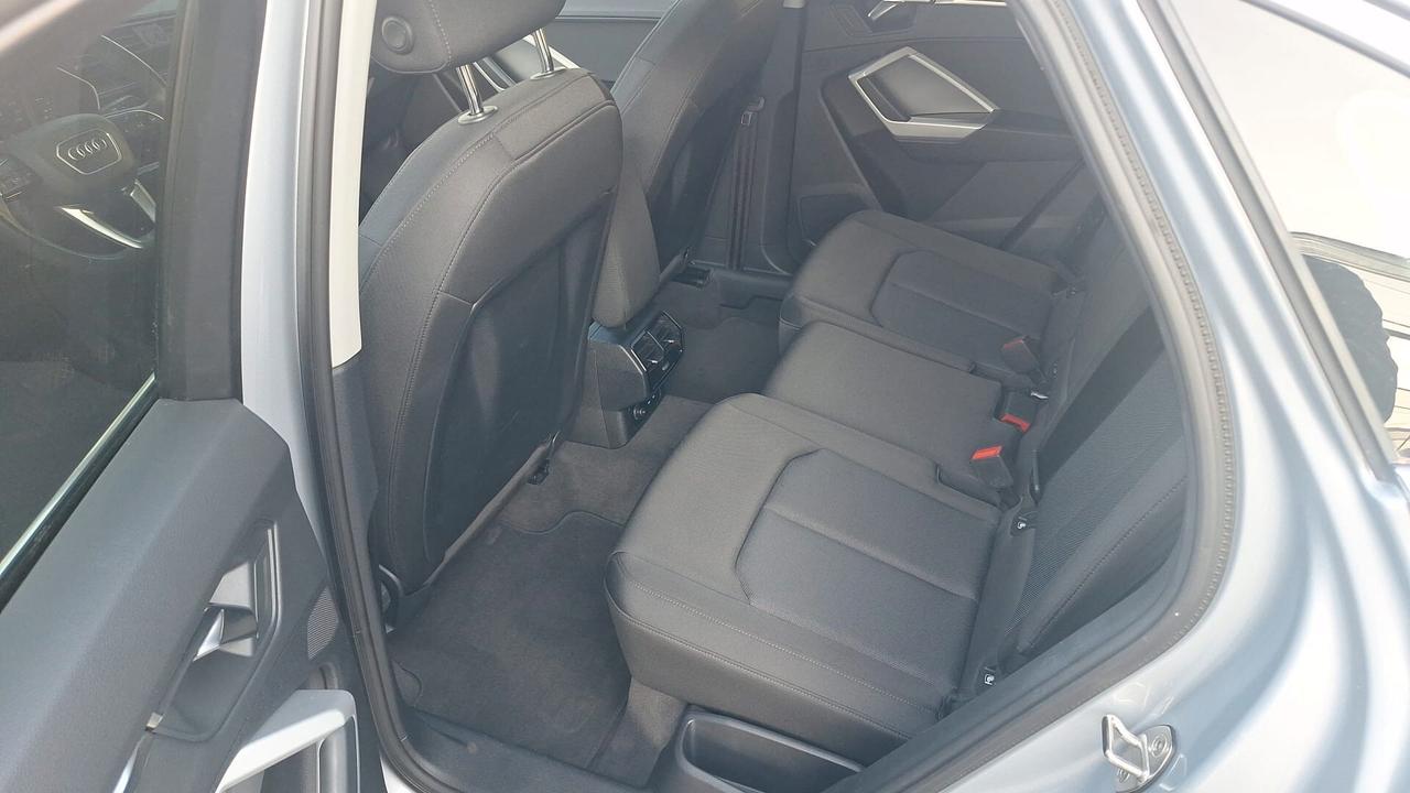 Audi Q3 SPB 35 TDI S tronic Business Plus