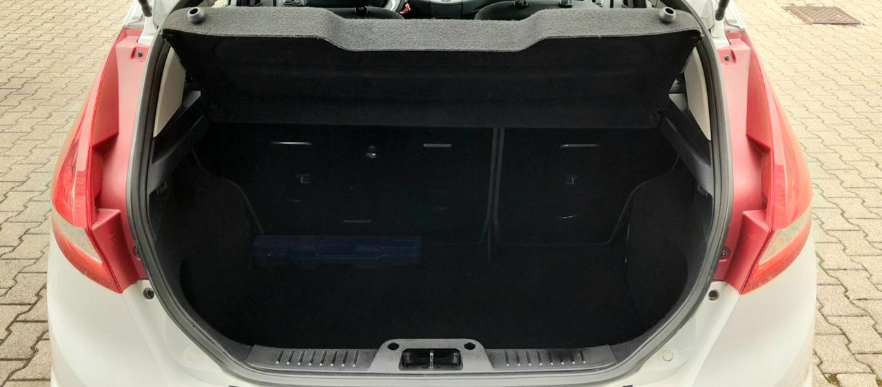 Ford Fiesta 1.2 Titanium E5 NeopatentatiOK